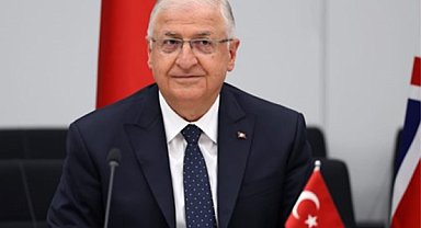 Bakan Güler, Pakistan’ın Ankara Büyükelçisi Junaid’i kabul etti