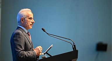 Bakan Uraloğlu, Ahlat’ta Malazgirt Zaferi’nin yıl dönümünü andı