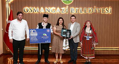 Balkan Festivali’ne katılan ekiplerden Başkan Aydın’a ziyaret