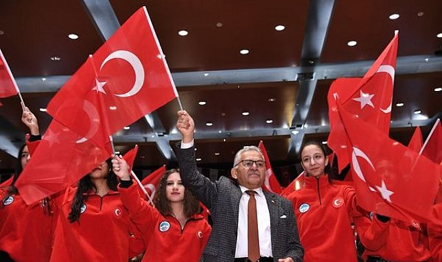 Başkan Büyükkılıç: 30 Ağustos, bağımsızlık irademizin mührüdür
