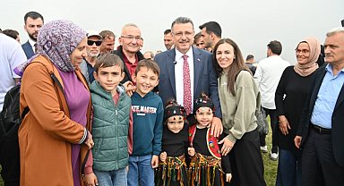 Başkan Genç, Çoban Derneği Şenliği’nde vatandaşlarla buluştu