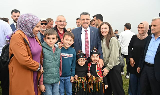 Başkan Genç, Çoban Derneği Şenliği’nde vatandaşlarla buluştu