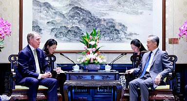 Çin Dışişleri Bakanı Wang Yi, ABD'nin Beijing Büyükelçisi Perdue’yi kabul etti