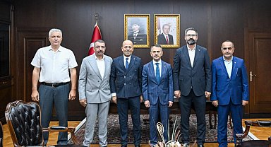 Dilovası Kars Sarıkamışlılar Yardımlaşma ve Dayanışma Derneğinden Vali Aktaş’a Davet