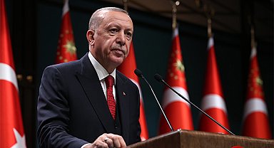 Erdoğan: Milletçe gösterdiğimiz kararlılık bugün de en güçlü motivasyon kaynağımızdır
