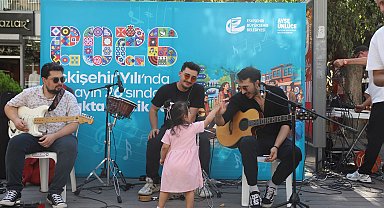 Eskişehir’de “Sokakta Müzik Var” etkinliği düzenlendi