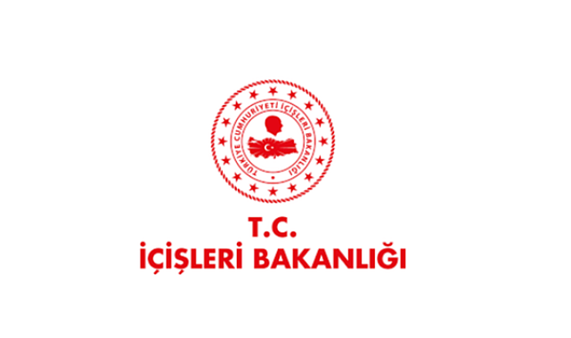 Girne açıklarında su alan yolcu gemisi için arama kurtarma çalışması başlatıldı
