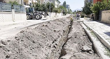 Halilağa Mahallesi’nde içme suyu hattı yenileniyor