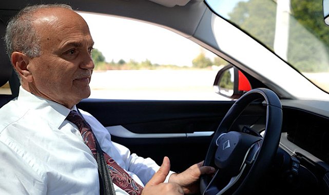 Özlü: Düzce gelişen, kalkınan, büyüyen bir şehirdir