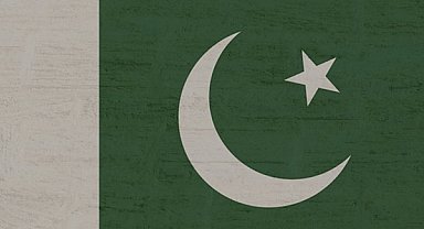 Pakistan’da hastane yangınında 14 yenidoğan hayatını kaybetti