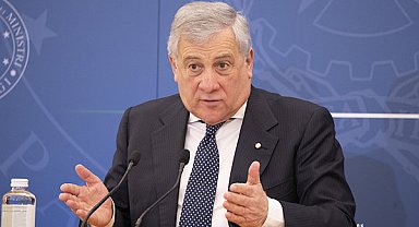 Tajani: Bu gençler İtalya'yı olağanüstü iyi temsil ediyor
