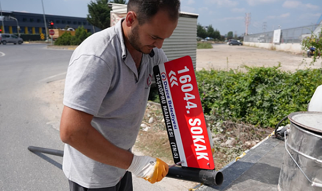 Taşköprü Mahallesi’nde sokak tabelaları tamamlanıyor