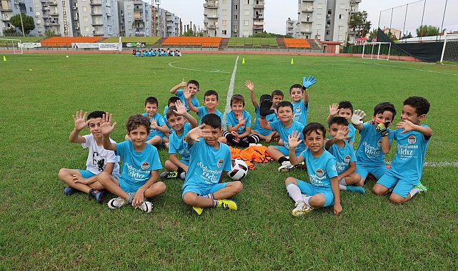 Toroslar’da futbol okulunun ilk dönemi tamamlandı