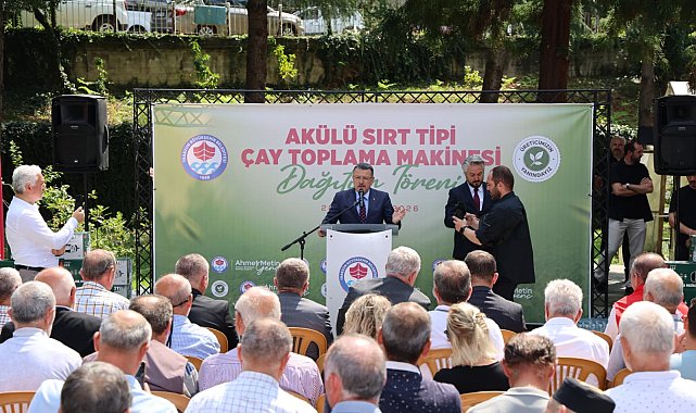 Trabzon Büyükşehir Belediyesi’nden Of’taki çay üreticilerine makine desteği