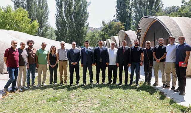 Tunceli Valisi Aygöl, basın mensuplarıyla bir araya geldi