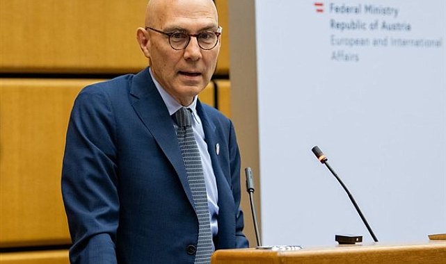 Türk: Hayat ve ölüm üzerindeki kararlar makinelere devredilemez