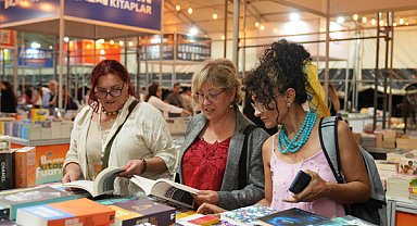 8. Alanya Kitap Fuarı kapılarını kitapseverlere açtı