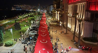 9 Eylül coşkusu fener alayıyla son buldu