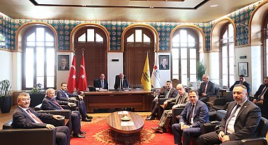 AK Parti Genel Başkan Vekili Ala, Konya Büyükşehir Belediye Başkanı Altay’ı ziyaret etti