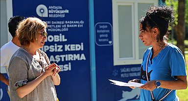 Antalya'da Mobil Kısırlaştırma Ünitesi Karaalioğlu Parkı'nda hizmete başladı