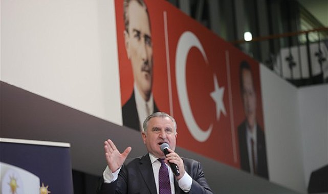 Bakan Bak: Türkiye ile Maldivler arasında gençlik ve spor iş birliği görüşüldü