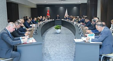 Bakan Ersoy Kahramanmaraş’ta deprem bölgesindeki kültür varlıklarını görüştü