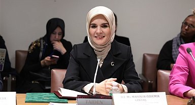 Bakan Göktaş, Denizli’de esnaf ve vatandaşlarla buluştu