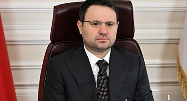 Bakan Gürlek, AK Parti Gençlik Kolları MKYK toplantısına katıldı