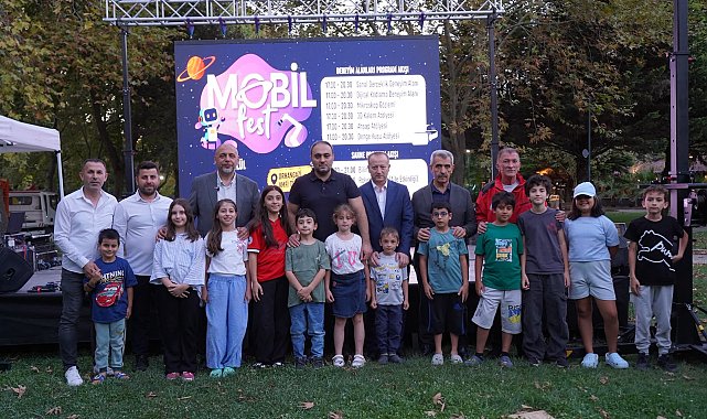 Başkan Aydın, Mobil Fest’te çocukların bilim heyecanına ortak oldu