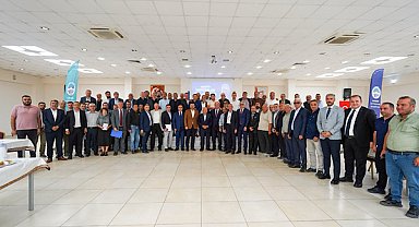 Başkan Büyükkılıç, Tomarza'da mahalle muhtarları ile bir araya geldi