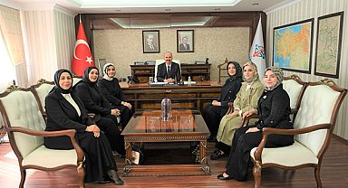Batman Valisi Canalp, Birlik Vakfı Hanımlar Komisyonunu kabul etti