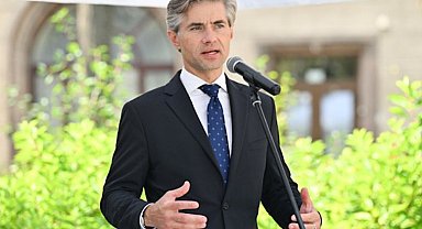 Budrys’den Rusya’nın Ukrayna saldırılarına tepki
