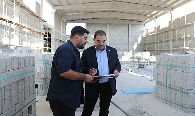 Canpolat, yapımı süren spor tesisinde incelemelerde bulundu