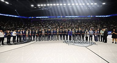 Çayırova Belediyesi Spor Kompleksi hizmete açıldı