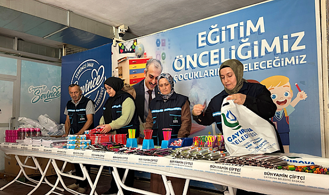 Çayırova'dan öğrencilere kırtasiye desteği