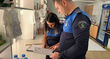 Çayırova Zabıtası okul kantinlerini denetliyor