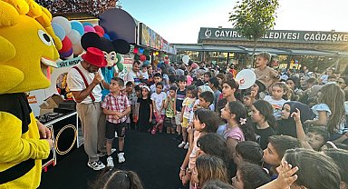 Çayırovalı çocuklar “Yaza veda, eğlenceye merhaba” etkinliğinde buluştu