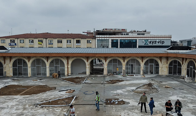 Cedidiye Kent Meydanı projesinde çalışmalar sürüyor