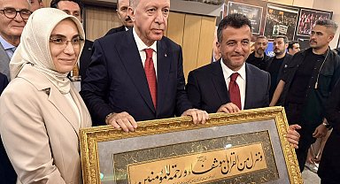 Cumhurbaşkanı Erdoğan, Samsun’da Petek Genç’te gençlerle buluştu