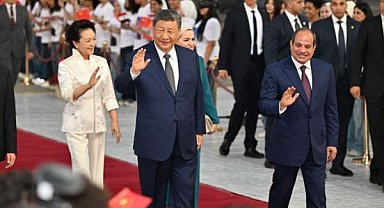 Cumhurbaşkanı Xi Jinping Mısır’da