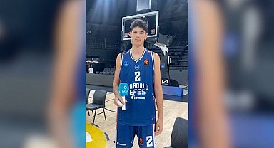 Darius Karutasu: Anadolu Efes forması her küçük oyuncunun hayalidir