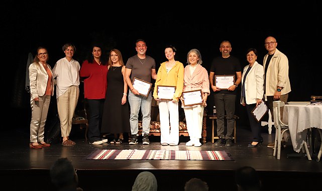 “Demans Pratiği” oyunu Eskişehir’de Alzheimer’a dikkat çekti