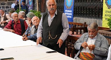 Dengbejlik mirasının geleceği için ortak buluşma
