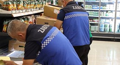 Derince’de denetimlerde 175 son tüketim tarihi geçmiş ürün tespit edildi