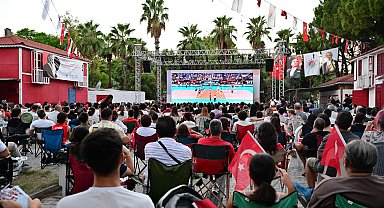 Dokumapark’ta A Milli Kadın Voleybol Takımı’nın Avrupa şampiyonluğu kutlandı