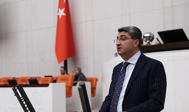 Ekmen: OVP'de enflasyon hedefi yüzde 28,4'e yükseltildi