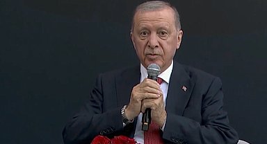 Erdoğan: Gençlerle kucaklaşmaya, gençlerle yoldaşlık etmeye devam edeceğiz