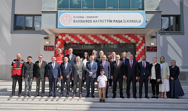 Esenyurt’ta yeni eğitim yılı öğrenci ve ailelerin katılımıyla başladı