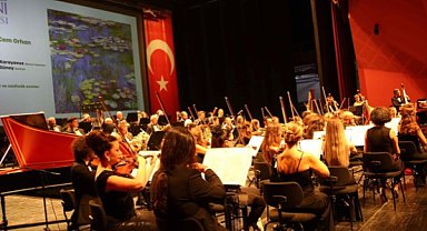 Eskişehir Büyükşehir Belediyesi Senfoni Orkestrası yeni sezonu açtı