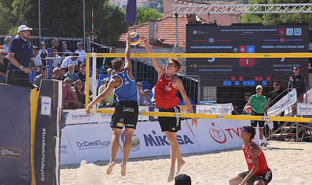 Foça’da U18 Avrupa Plaj Voleybolu Şampiyonası’nda yarı finalistler belli oldu